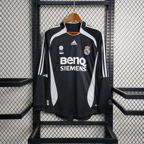 Camiseta Retro Real Madrid Segunda Manga larga 06/07