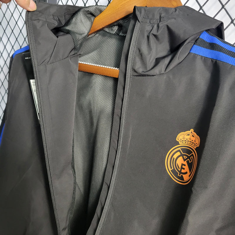 Cortaviento Real Madrid Negra 2022