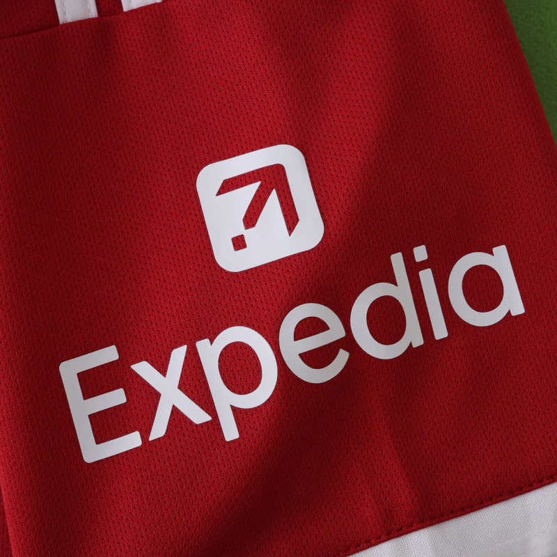 Liverpool Home Jersey 2025/26 - CHAMPIONS