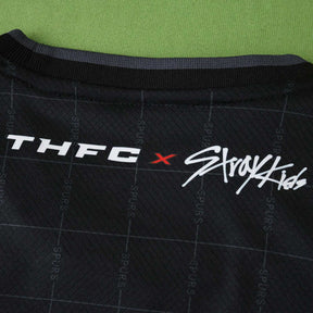 Kids Tottenham Hotspur Away Stray Kids Kit 2025/26