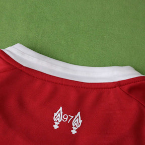 Liverpool Home Jersey 2025/26 - CHAMPIONS 24/25 & Gold Trophy